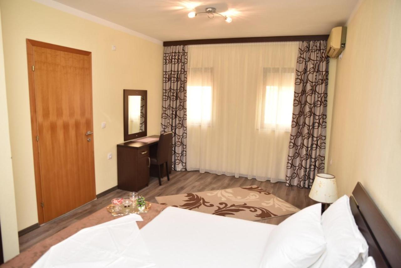 אולסינץ' Guest House Evropa 2 מראה חיצוני תמונה