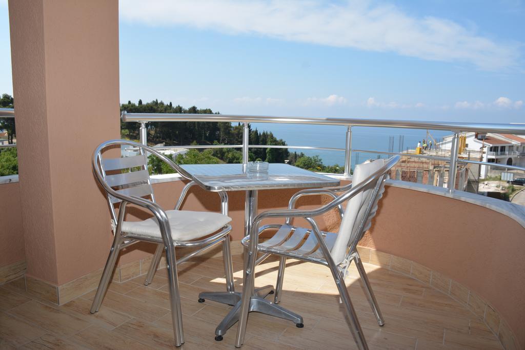 אולסינץ' Guest House Evropa 2 מראה חיצוני תמונה